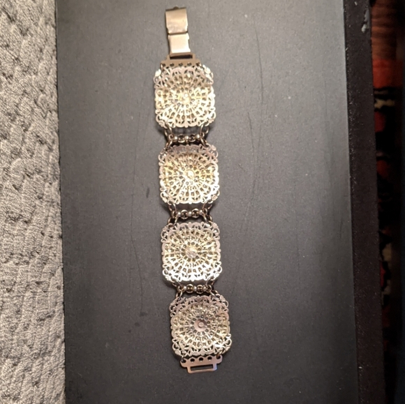 Vintage Foiled Blue & Silver Tone Bracelet - Picture 5 of 8